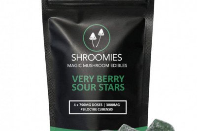 SHROOMIES -VERY BERRY SOUR GUMMY STARS – 3000MG