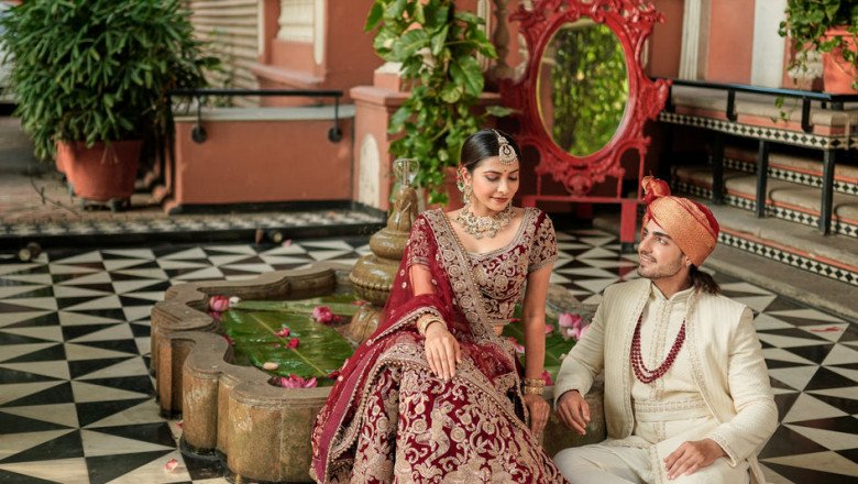 Indian Traditional wedding Outfits for men and women