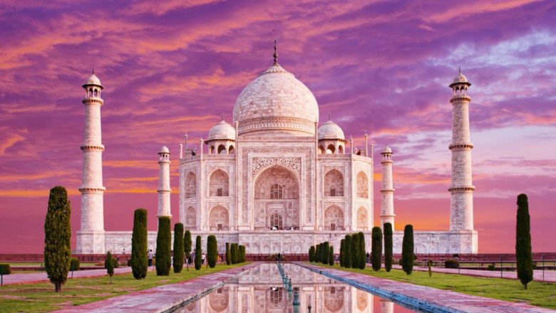 Why & How to Enjoy the Best Sunrise Tour of Taj Mahal?