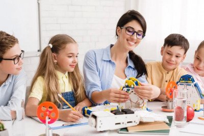 Join Team Educational Institute for Best Montessori Training