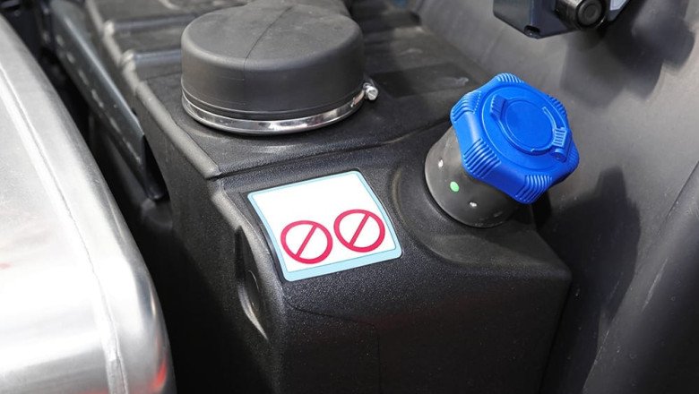 In Diesel Exhaust Fluid, 32.5 % Urea And 67.5 % Ionized Water Are Combined To Form A Non-Hazardous Solution