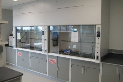 Sustainable Materials and Design in Laboratory Fume Hood Market