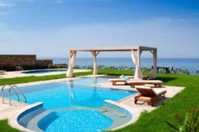 Artificial Grass- The Crystal Choice For Your House