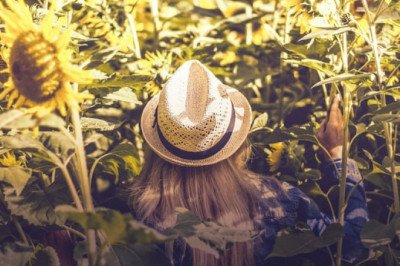 Women’s hats for big heads