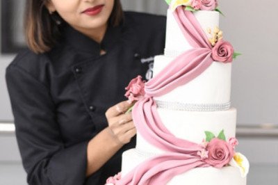 Delicious Customized Cake Shop in Noida