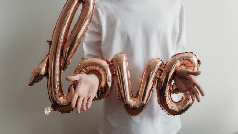 Who should choose the mantra to get the lost love back?