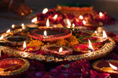 Worship Laxmi and Ganesh on Diwali