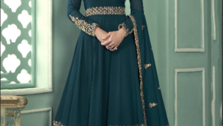 Buy Shamita Shetty Blue Anarkali Gown Online from EthnicPlus for ₹4199