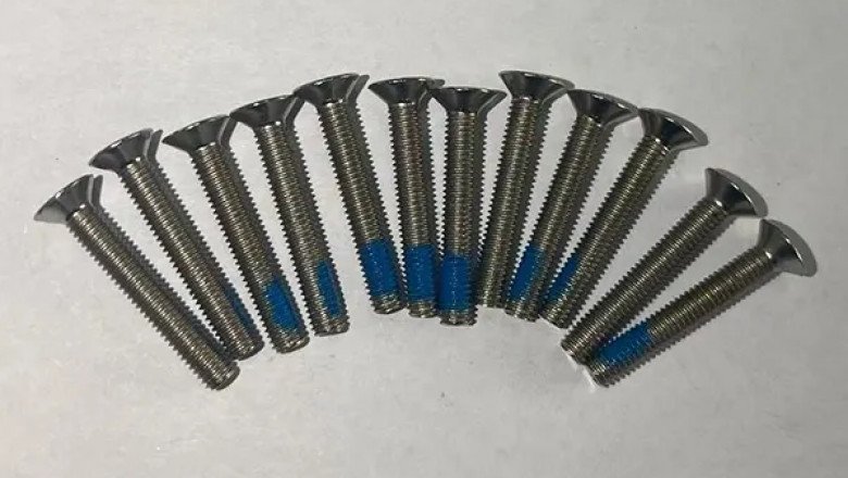 The difference between flat head screws and countersunk head screws