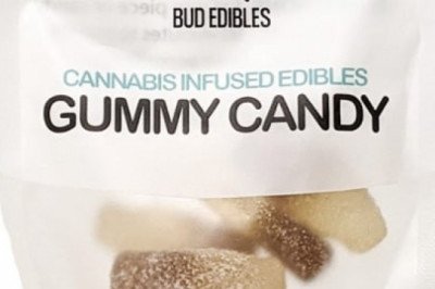 BUD EDIBLES COLA BOTTLE GUMMIES 300MG