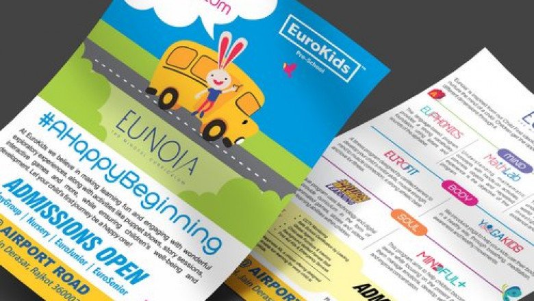 What format of pictures are used for leaflet printing and what machine is suitable to use?