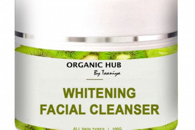 Buy Organic hub Whitening Cleanser in Pakistan