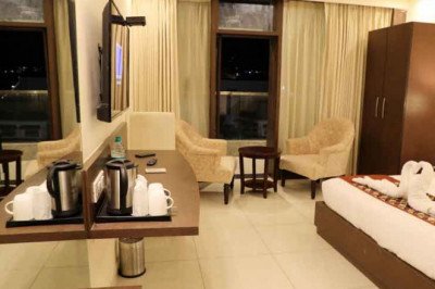 Best River View Hotels in Rishikesh | Indira Nikunj