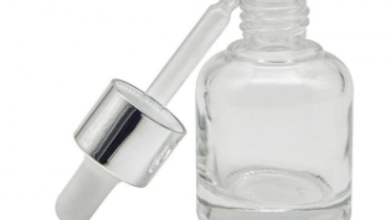 Essential oil bottle with dropper is more user-friendly