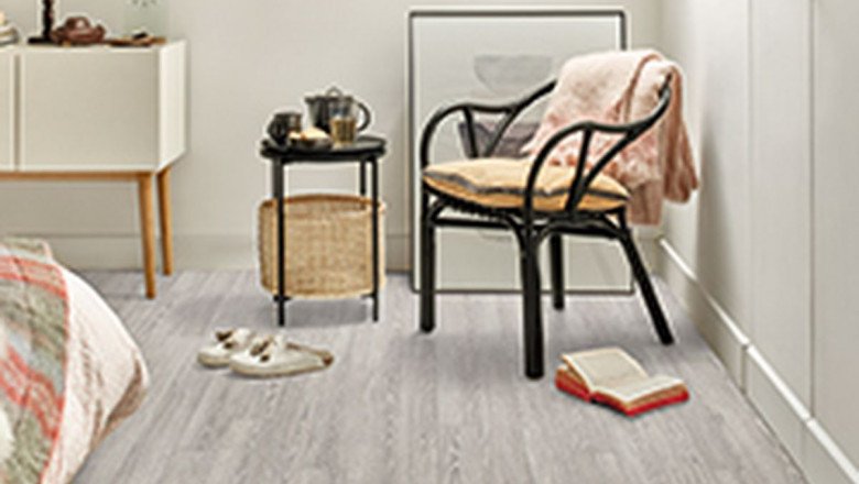 Looking to give an elegant vibe to your living space? Buy Mosaic Flooring!