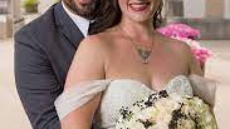 Get the Best Wedding and Portrait photographer in your budget