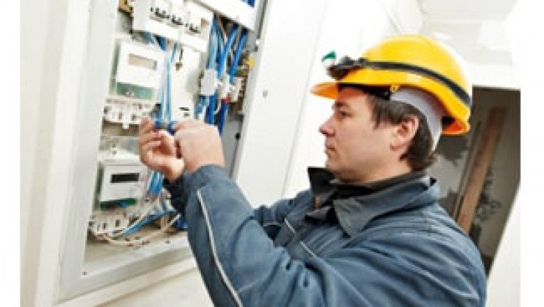 Here All Electrical Repairing and Maintenance Service