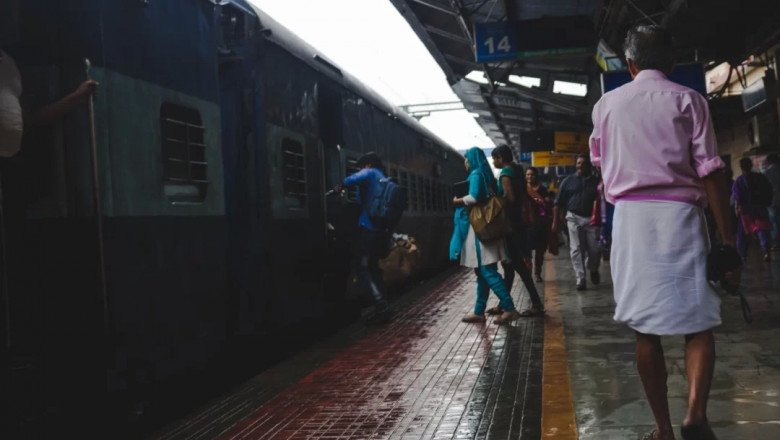 How To Check A Train Coach Position Online Before Boarding The Train?