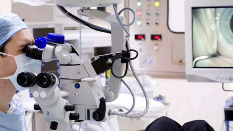 Small-Incision Cataract Surgery And Extracapsular Cataract Surgery Can Be Performed With The Use Of Cataract Surgery Devices