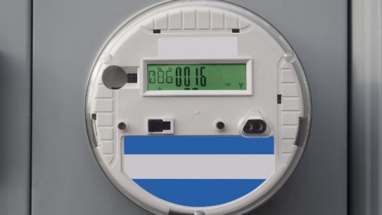 The smart meter provides detailed data on electricity consumption to reduce electricity bills and expand knowledge of the power grid