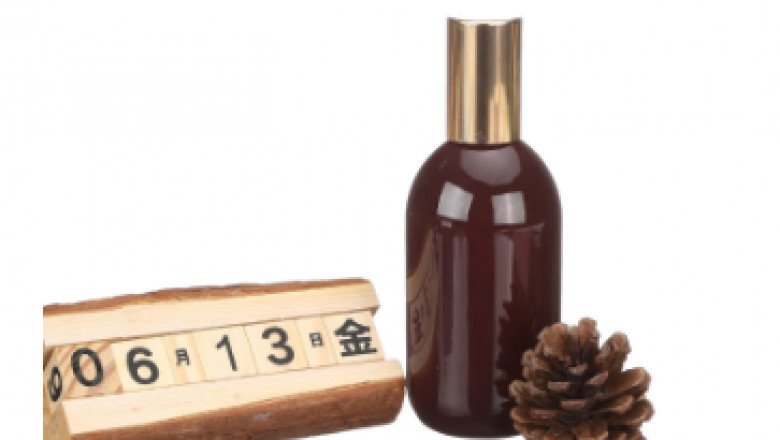 Why use a round perfume bottle with gold spray cap