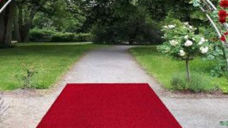 Want to purchase high-quality Red Fake Grass? Visit Artificial Grass GB!