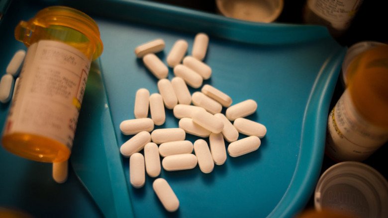 To Manage Moderate To Severe Pain, Healthcare Providers Prescribe Opioids