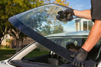 The Benefits of Professional Windshield Replacement